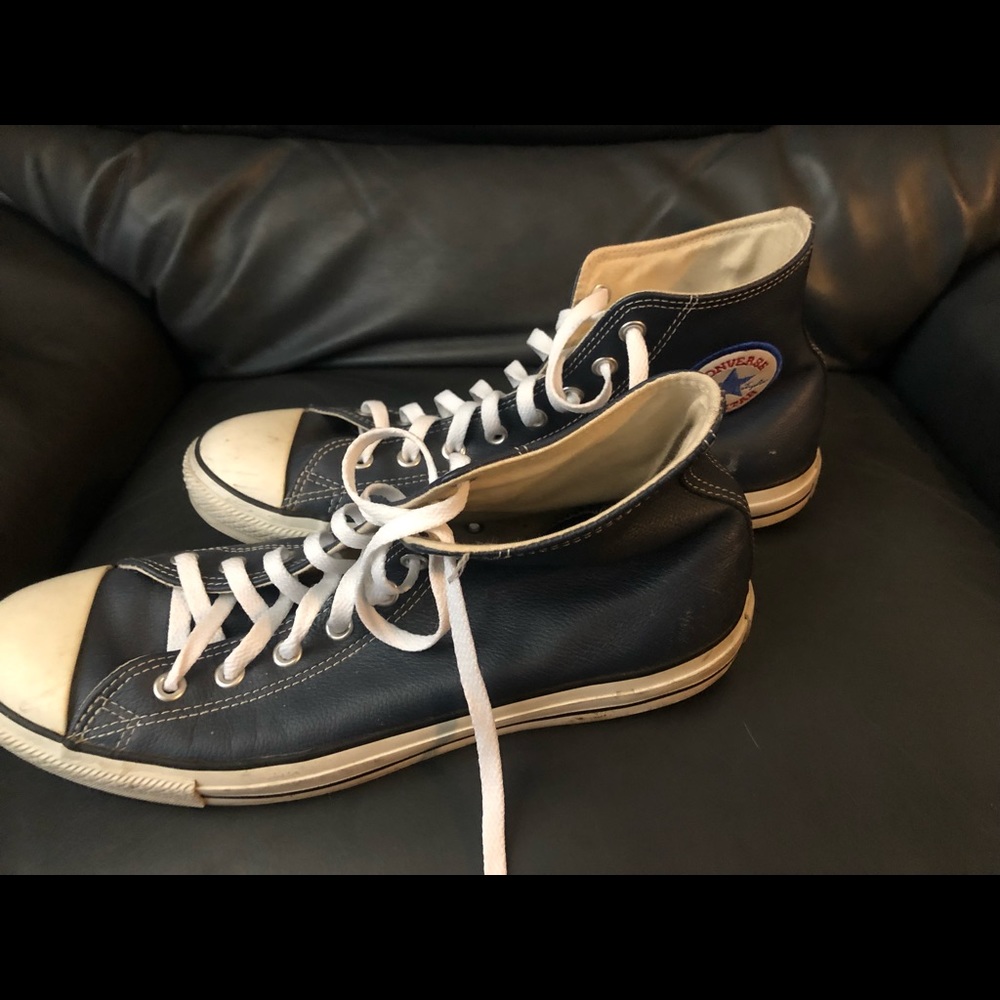 Beautiful Leather Chucks size 11 worn a few times. Soft and a great color Blue.